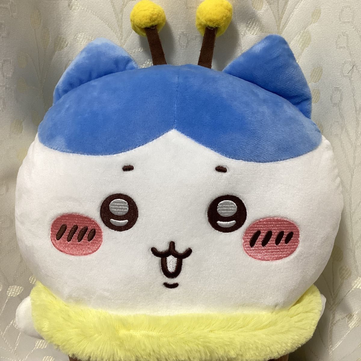 ちいかわ ハチワレ ハチさん BIGぬいぐるみ はちわれ はち 34cm ちいかわ ハチワレ ハチさん BIGぬいぐるみ はちわれ はち 34cm