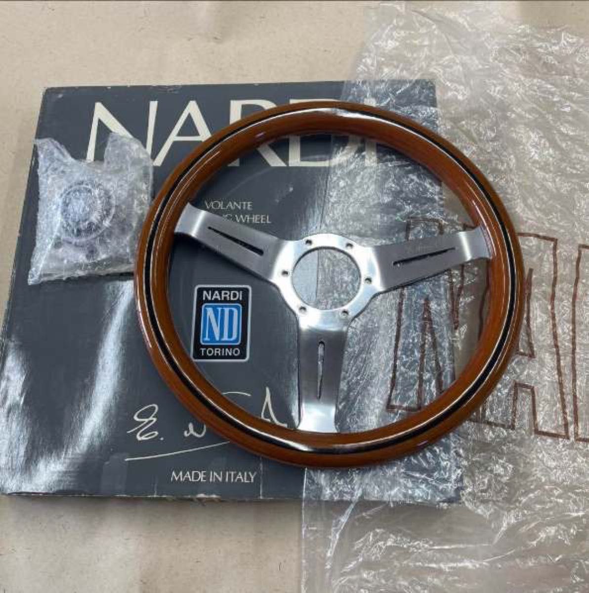 正規品【美品】当時物 NARDIナルディクラシックウッド 正規品【美品】当時物 NARDIナルディクラシックウッド