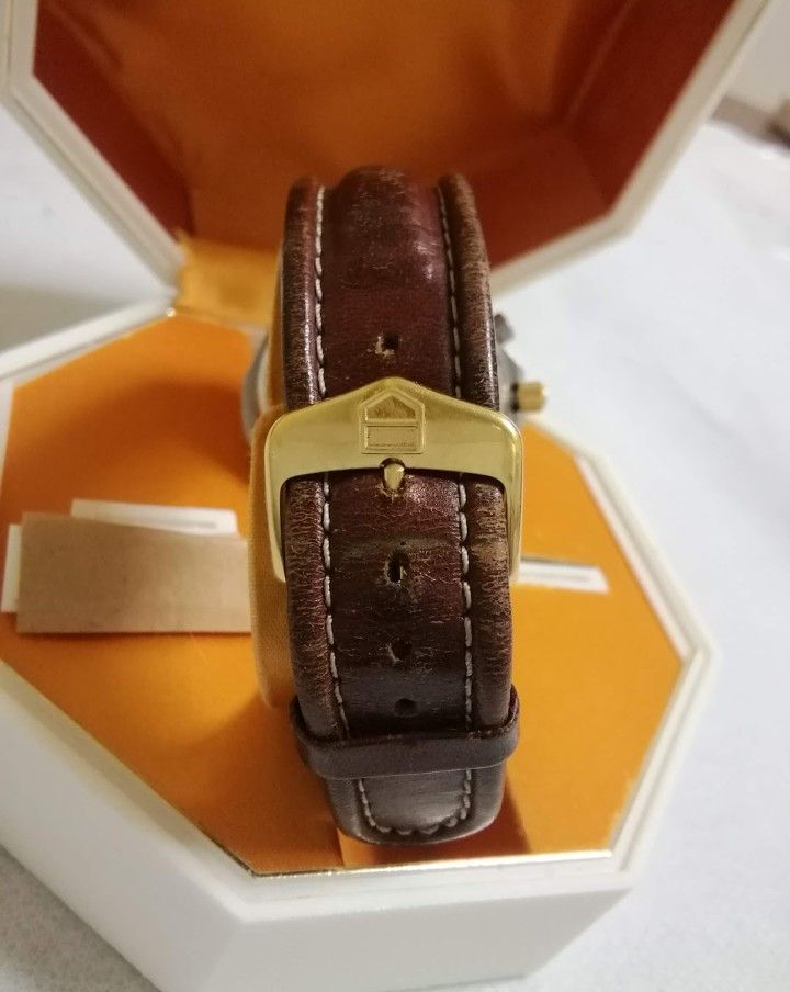 TAG HEUER タグホイヤー プロフェッショナル 4針クロノグラフ TAG HEUER タグホイヤー プロフェッショナル 4針クロノグラフ