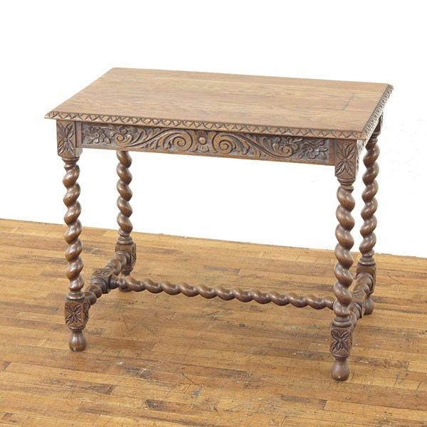 サイドテーブル　個性的なデザイン　オーク材の美しい木目　ツイストと彫刻が魅力　フランス　アンティークフレックス　63011
