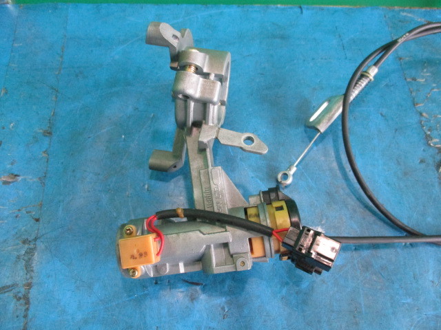 ヤフオク! - ミニカ H32A キーシリンダー 鍵付 【動作確認OK!】