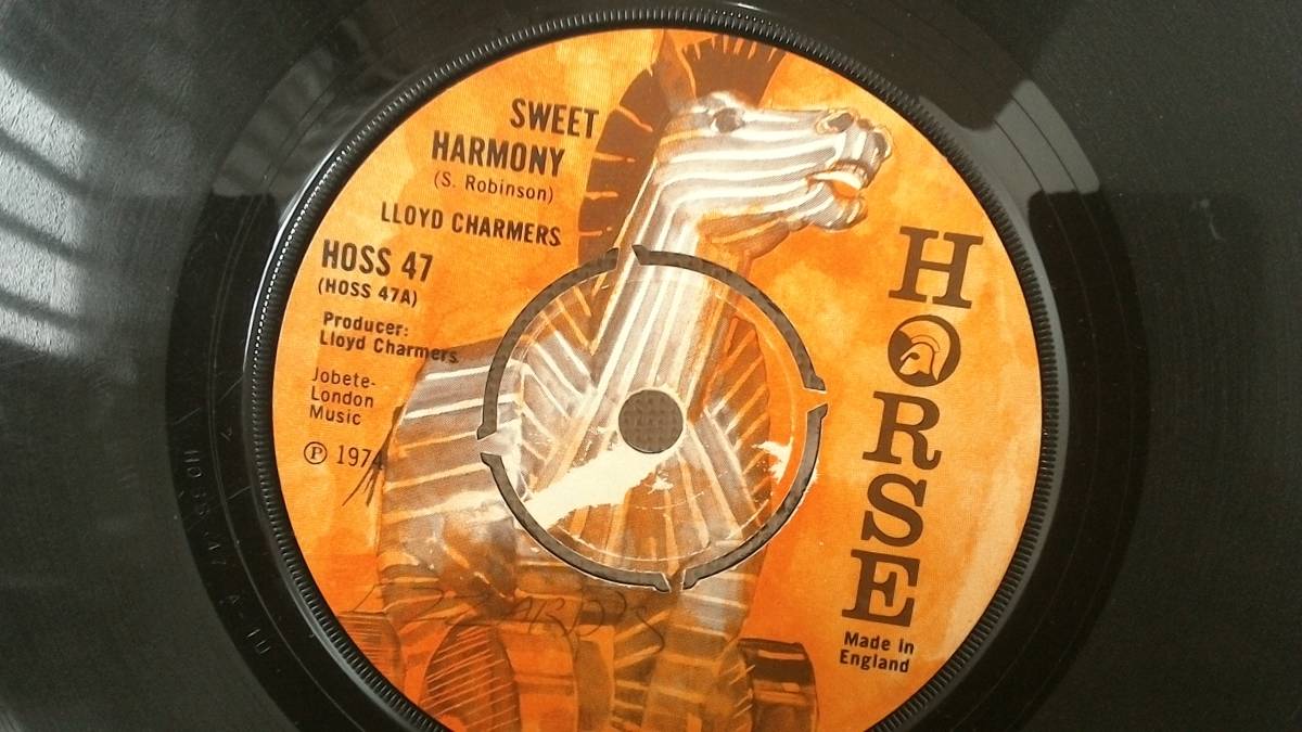 ☆彡美品！！☆彡送料無料！！　 LLOYD CHARMERS　 SWEET HARMONY / SWEET ORGAN 1974 英 HORSE盤・７inch。LOVERS REGGAE。おススメ！！_画像1