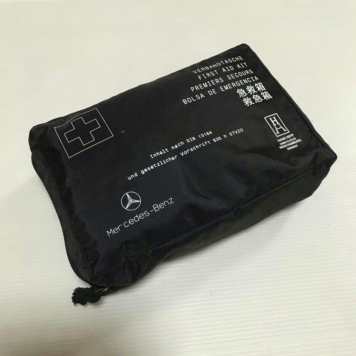 Mercfdes Benz 新品未使用品 ベンツ 純正 救急箱 ファーストエイドキット FIRST AID KIT_画像1