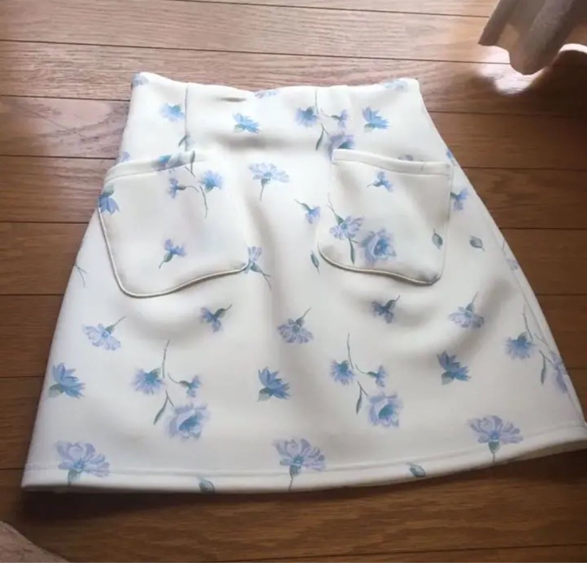 dazzlin フラワーポケット台形スカート