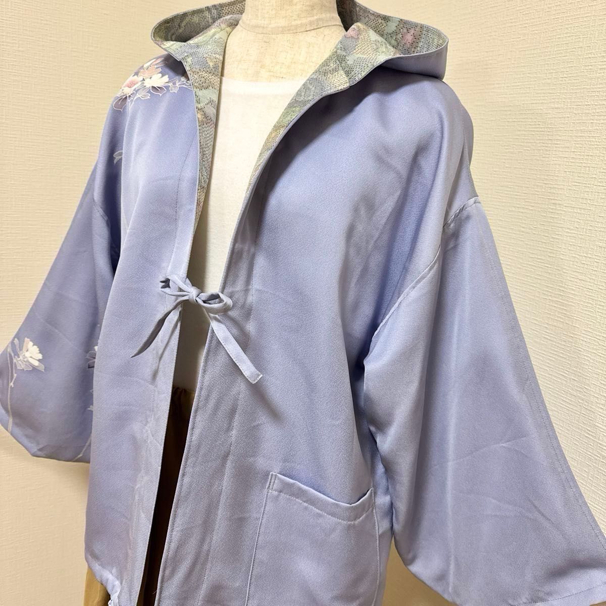 和風羽織パーカー 花柄 訪問着 大島紬 正絹 着物リメイク kimono 和風羽織パーカー 花柄 訪問着 大島紬 正絹 着物リメイク kimono