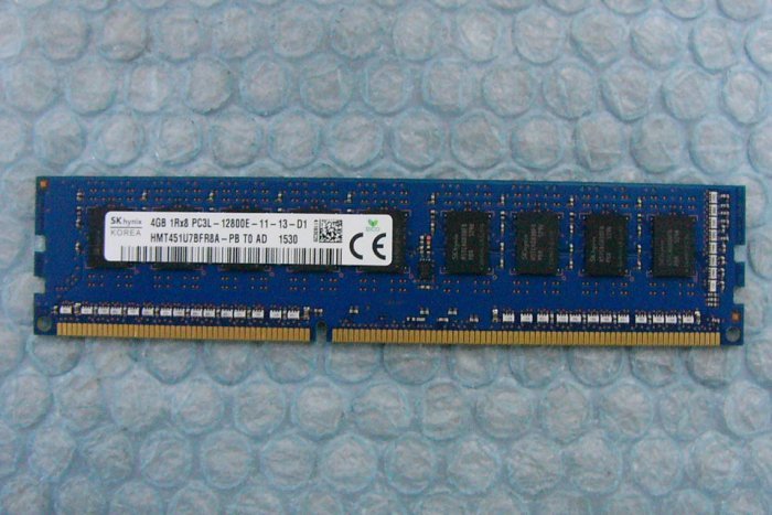 ts9 240pin DDR3 1600 PC3L-12800E 4GB ECC hynix 在庫2_画像1