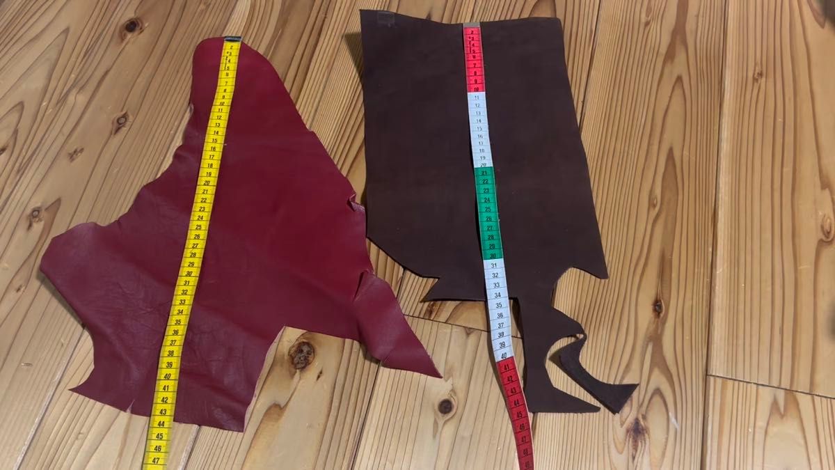 ハガワ 端皮革 皮ハギレ ジャンク品 2枚セット