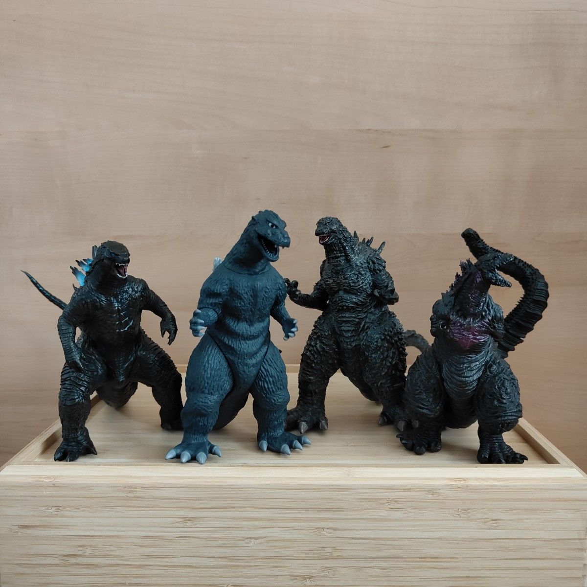 ゴジラ フィギュア 怪獣咆哮撃 4体セット 初代 -1 0 2023 シン ゴジラ フィギュア 怪獣咆哮撃 4体セット 初代 -1 0 2023 シン