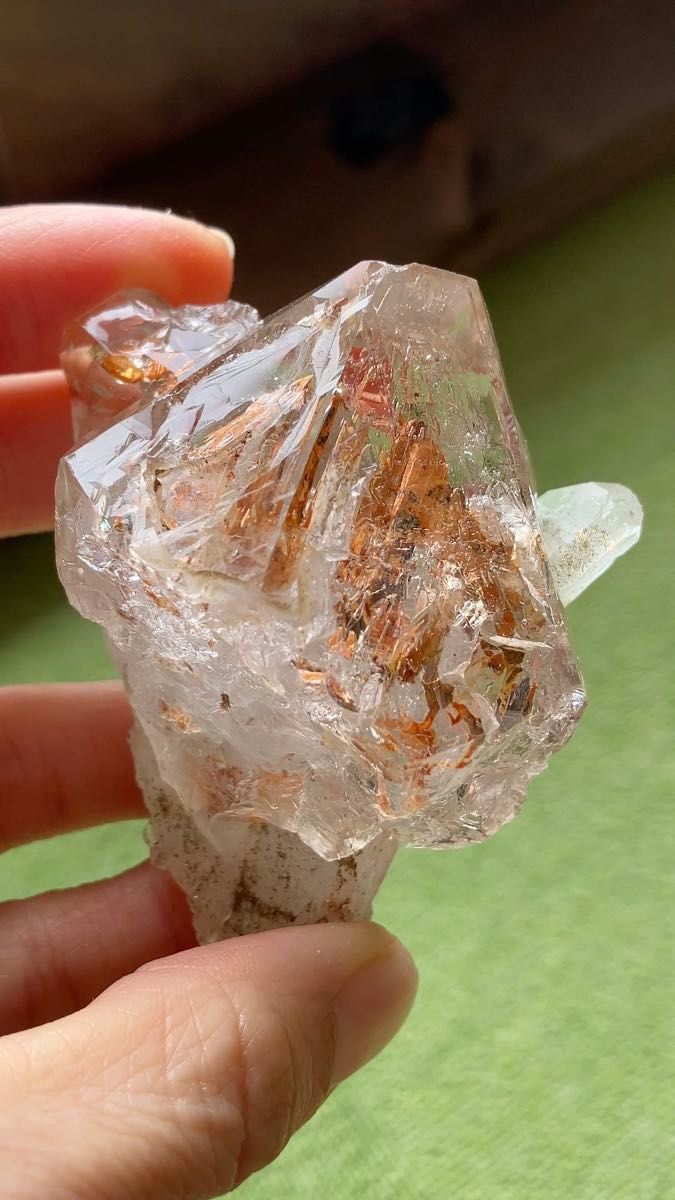 エレスチャル 骸骨水晶 天然石 モロッコ