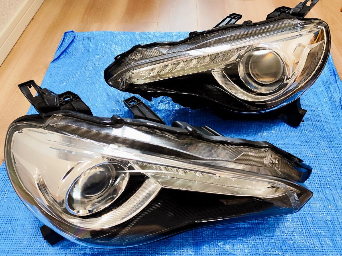 美品 ZN6 トヨタ86 前期 純正HIDヘッドライト 左右セット|Yahoo 美品 ZN6 トヨタ86 前期 純正HIDヘッドライト 左右セット|Yahoo