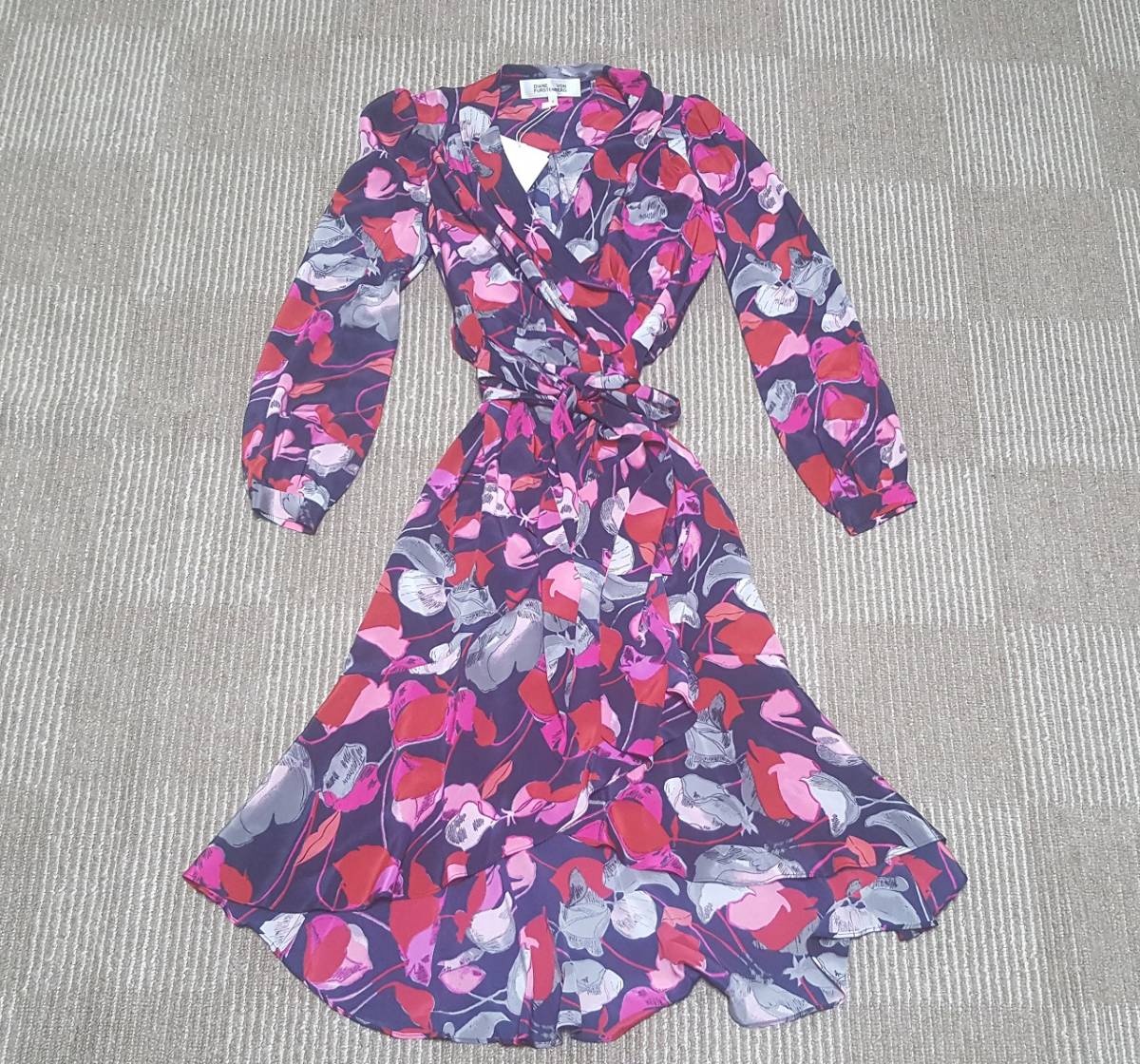 新品 送料無料 US6/JP11号 Diane von Furstenberg ダイアンフォンファステンバーグフローラル ラップドレス 2