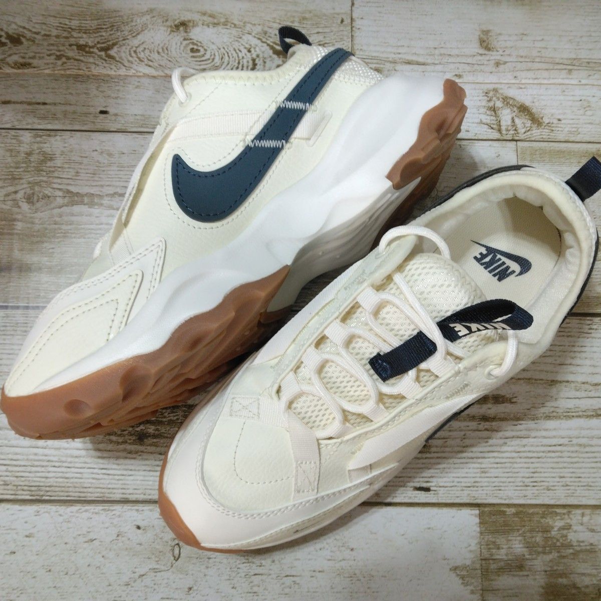 NIKE TC7900 ペールアイボリー 25 5㎝|Yahoo!フリマ(旧PayPay NIKE TC7900 ペールアイボリー 25 5㎝|Yahoo!フリマ(旧PayPay