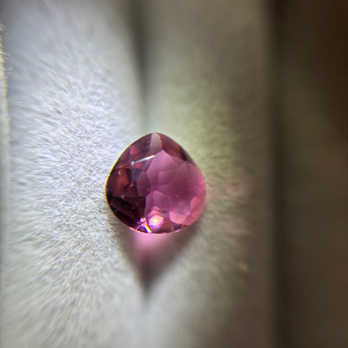 交渉お気軽に♪ルベライト 0.62ct 6.0×6.0mm マロン ルース