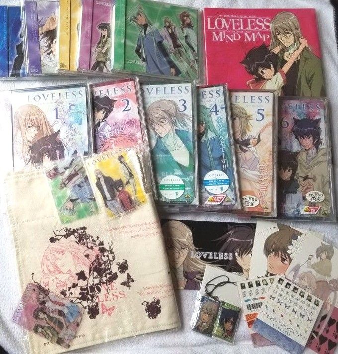 LOVELESS 高河ゆん DVD ドラマCD キーボードカバー クリアカード ファンブック ポストカード 他 LOVELESS 高河ゆん DVD ドラマCD キーボードカバー クリアカード ファンブック ポストカード 他