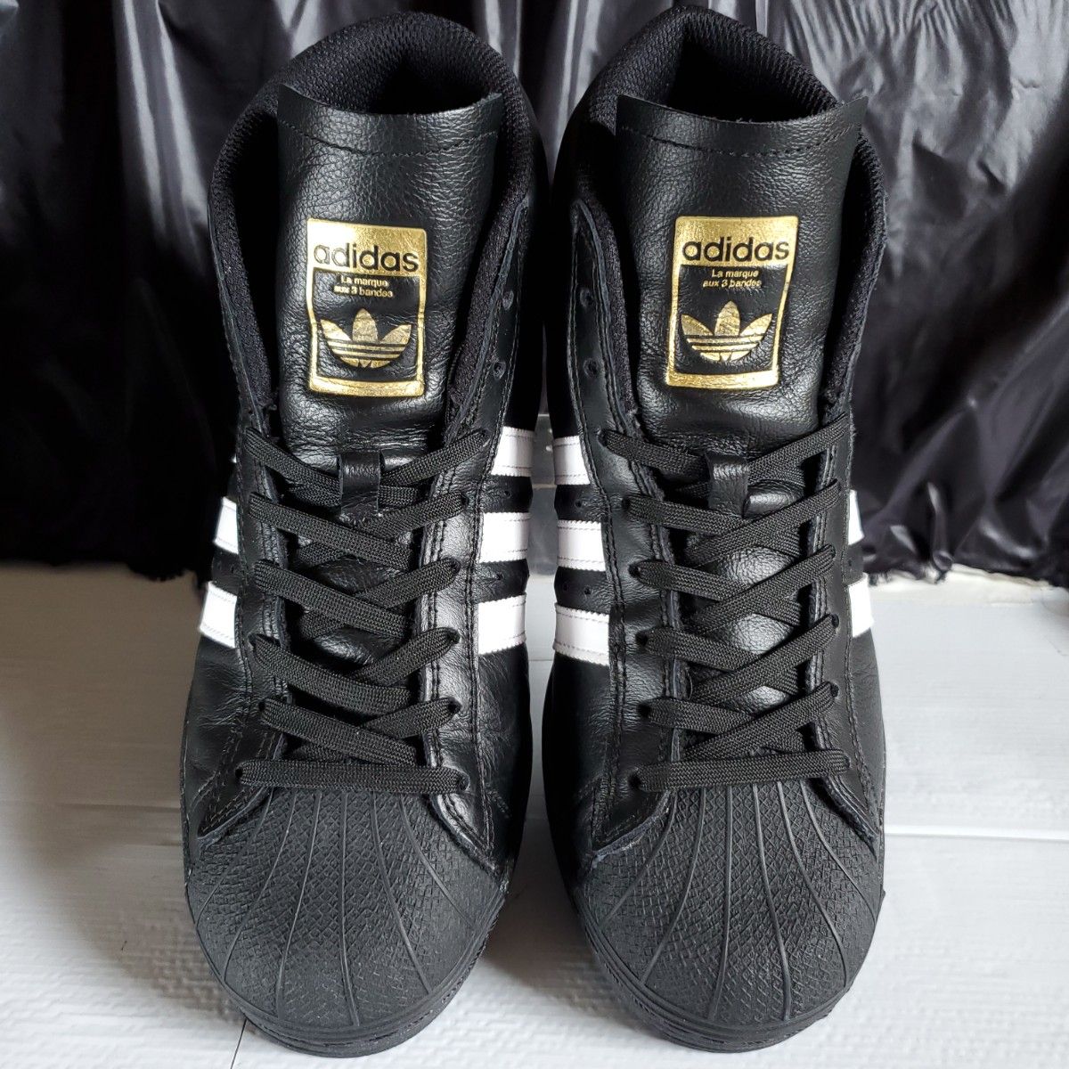 美品 2024年製 adidas 金ベロ プロモデル ADV ブラック 黒 SUPER 美品 2024年製 adidas 金ベロ プロモデル ADV ブラック 黒 SUPER