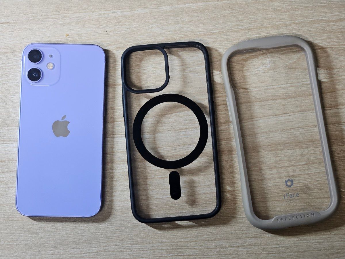 良品】iPhone 7/32GB/ブラック/simフリー/バッテリー82% iPhone 良品】iPhone 7/32GB/ブラック/simフリー/バッテリー82% iPhone