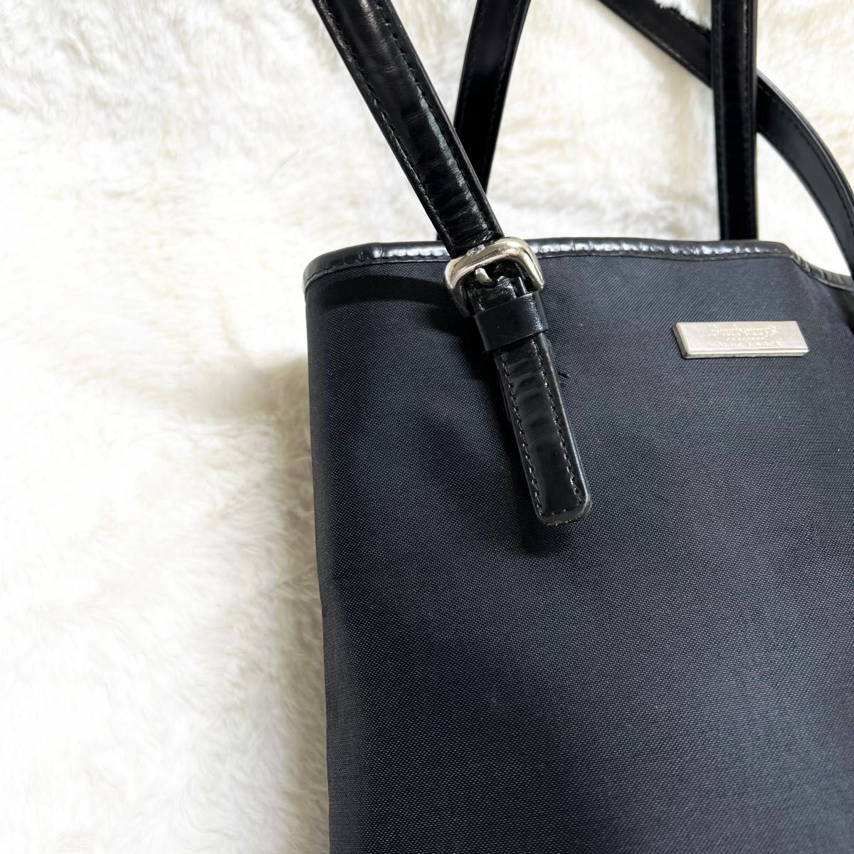 BURBERRY バーバリー トートバッグ バケツ型 ナイロン ノバ BURBERRY バーバリー トートバッグ バケツ型 ナイロン ノバ
