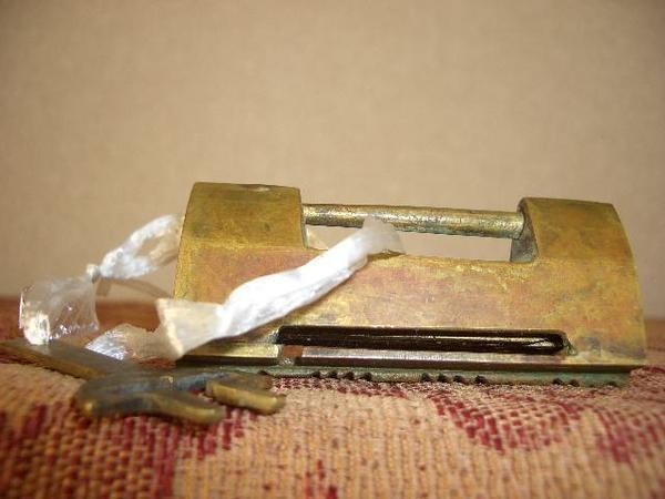 四角い鍵（２） 真鍮製