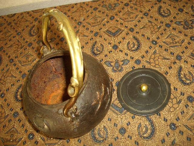 第一ネット 鉄製茶壺・鉄瓶（１３１） 鉄瓶