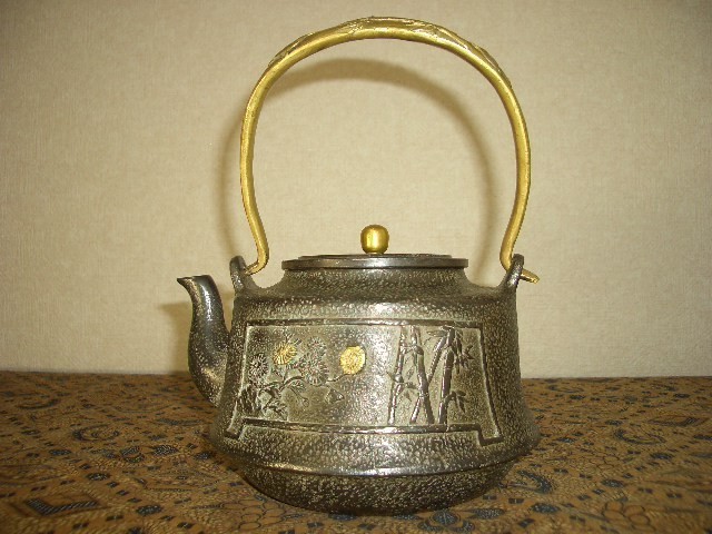 鉄製茶壺・鉄瓶（１１２）_画像1