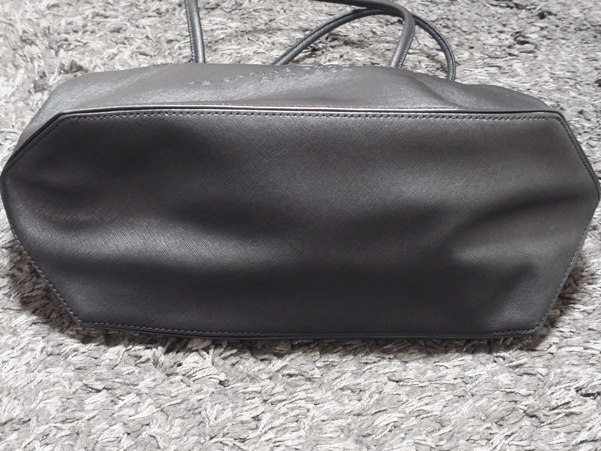 MARC JACOBS マークジェイコブス ロゴショッパートートバッグ