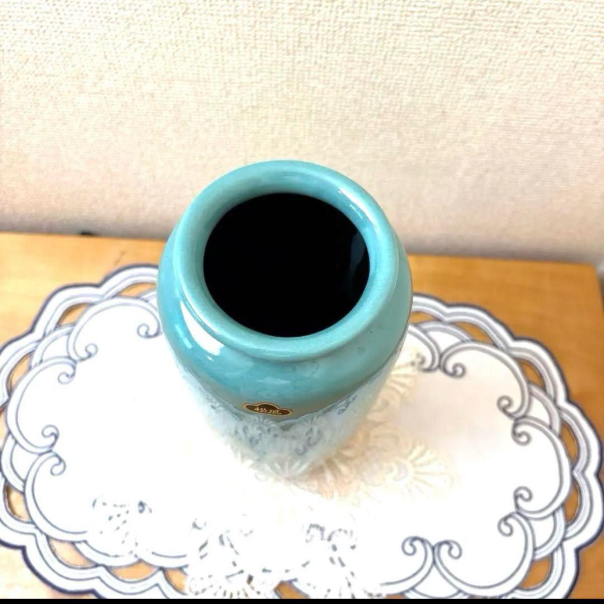 未使用・元箱付き】 青磁 花器 32cm 松風投入 シール付き 小原流 未使用・元箱付き】 青磁 花器 32cm 松風投入 シール付き 小原流