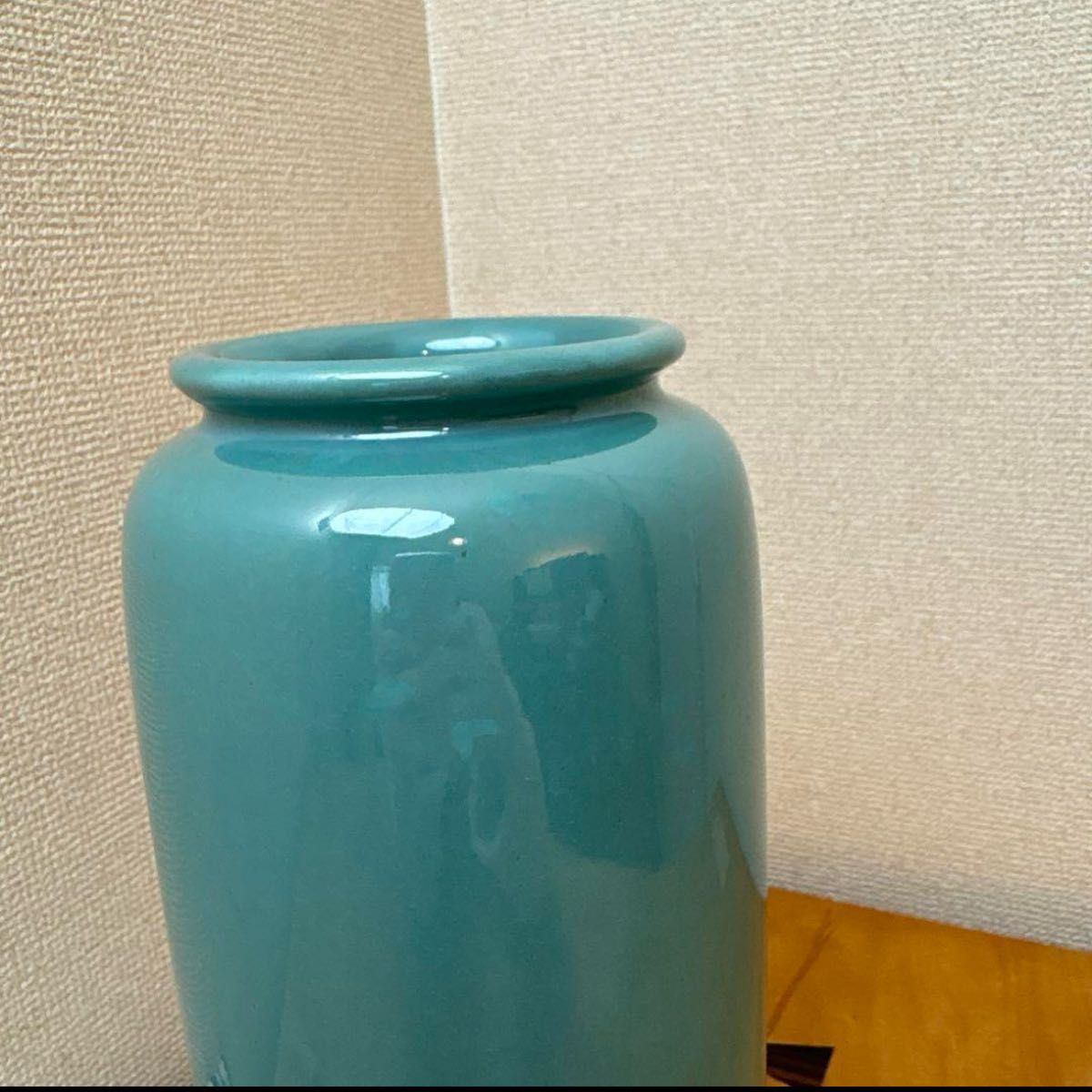 未使用・元箱付き】 青磁 花器 32cm 松風投入 シール付き 小原流 未使用・元箱付き】 青磁 花器 32cm 松風投入 シール付き 小原流