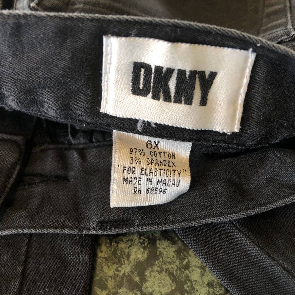 【 красивая вещь 】DKNY★...  ребенок ...  джинсы   6X размер   120cm состояние    детский   Denim   брюки    черный 