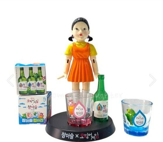 韓国限定商品 グラス2つ付き チャミスル イカゲーム ヨンヒ 韓国限定商品 グラス2つ付き チャミスル イカゲーム ヨンヒ