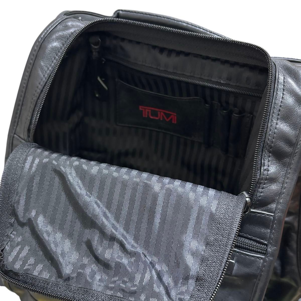 希少品 TUMI トゥミ ナパレザー オールレザー リュック 2way 希少品 TUMI トゥミ ナパレザー オールレザー リュック 2way