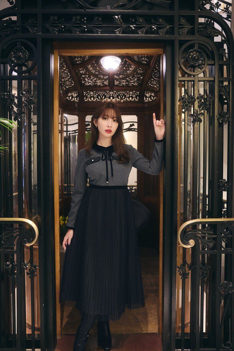 Herlipto Garnier Pleated Dress|Yahoo!フリマ(旧PayPayフリマ) Herlipto Garnier Pleated Dress|Yahoo!フリマ(旧PayPayフリマ)