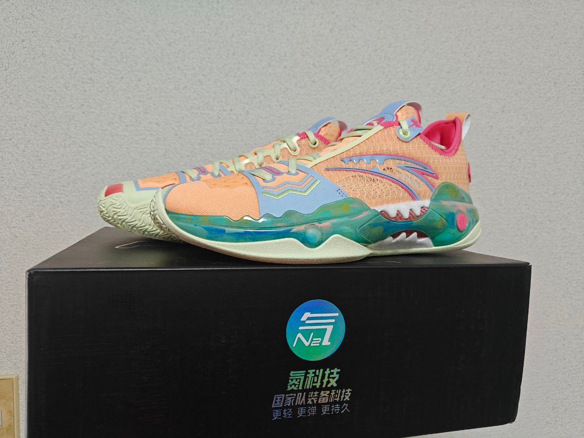 ANTA Shock Wave 5 Pro バッシュ カイリー・アービング