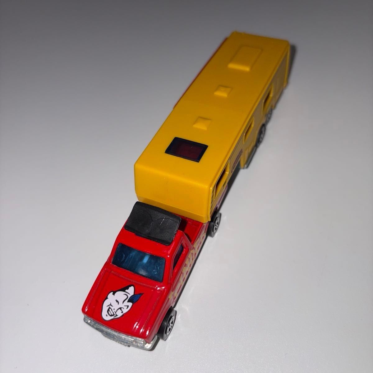 マジョレット ミニカー キャンピングカー DX トレーラー PINDER マジョレット ミニカー キャンピングカー DX トレーラー PINDER