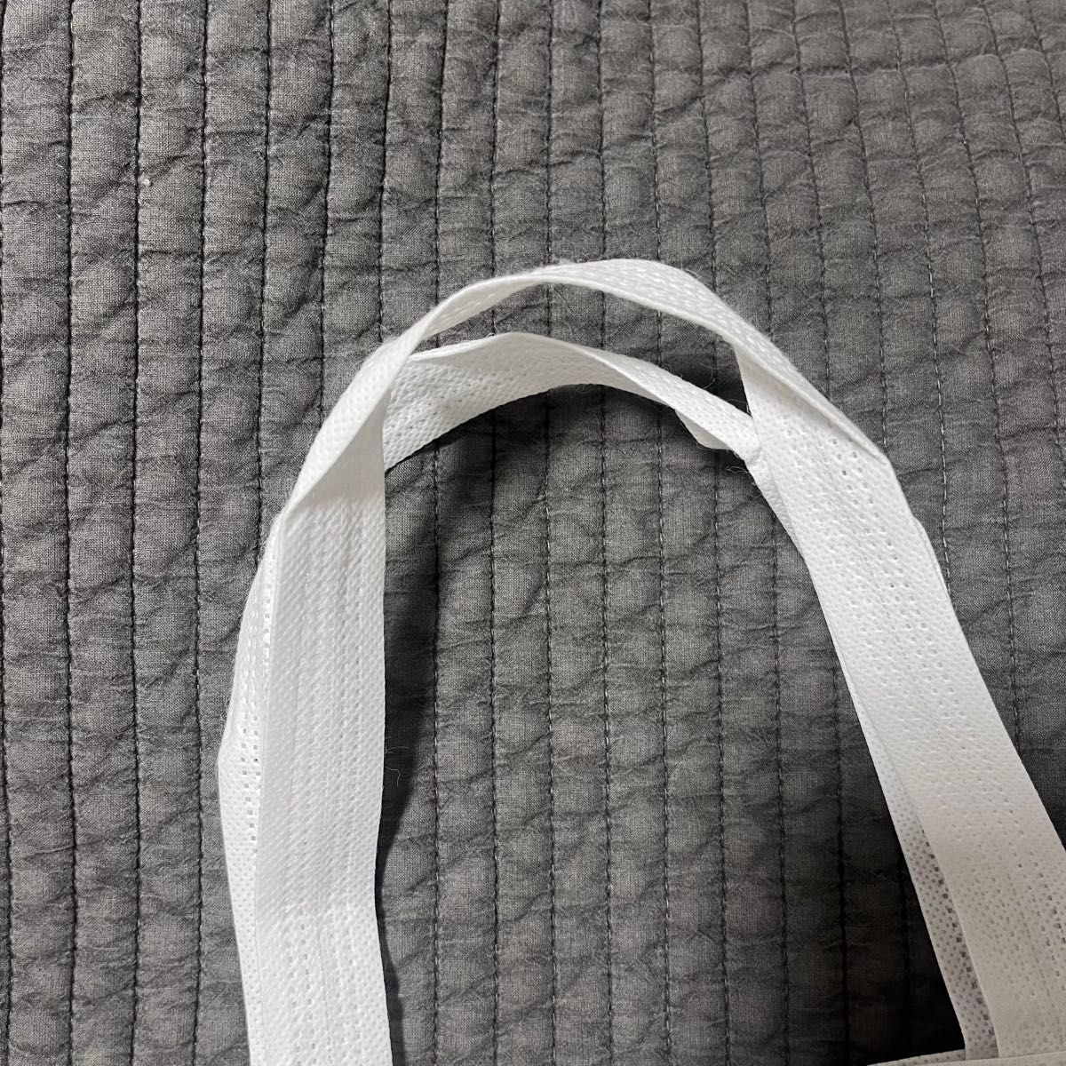 イエスアイシー yeseyesee スウェット トレーナー 寺西拓人 着用 イエスアイシー yeseyesee スウェット トレーナー 寺西拓人 着用