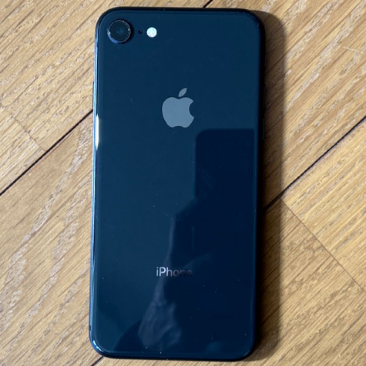 Amazon | 【整備済み品】 Apple iPhone 8 64GB (PRODUCT)RED SIM Amazon | 【整備済み品】 Apple iPhone 8 64GB (PRODUCT)RED SIM
