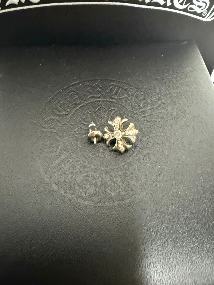 クロムハーツ ピアス Chrome Hearts シルバー(訳あり)|Yahoo クロムハーツ ピアス Chrome Hearts シルバー(訳あり)|Yahoo