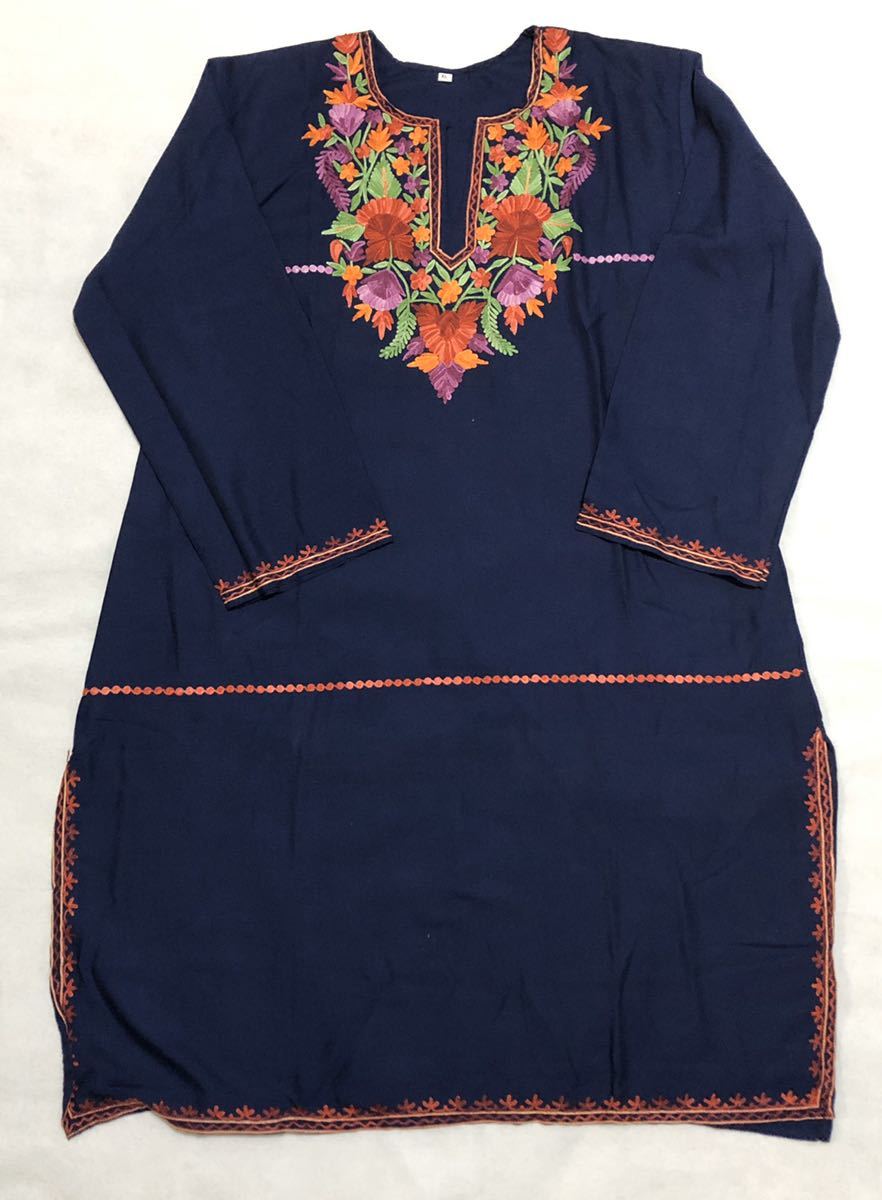 インド カシミール刺繍 可愛いカフタン風ロング丈チュニック ワンピ(紺) XL_画像2