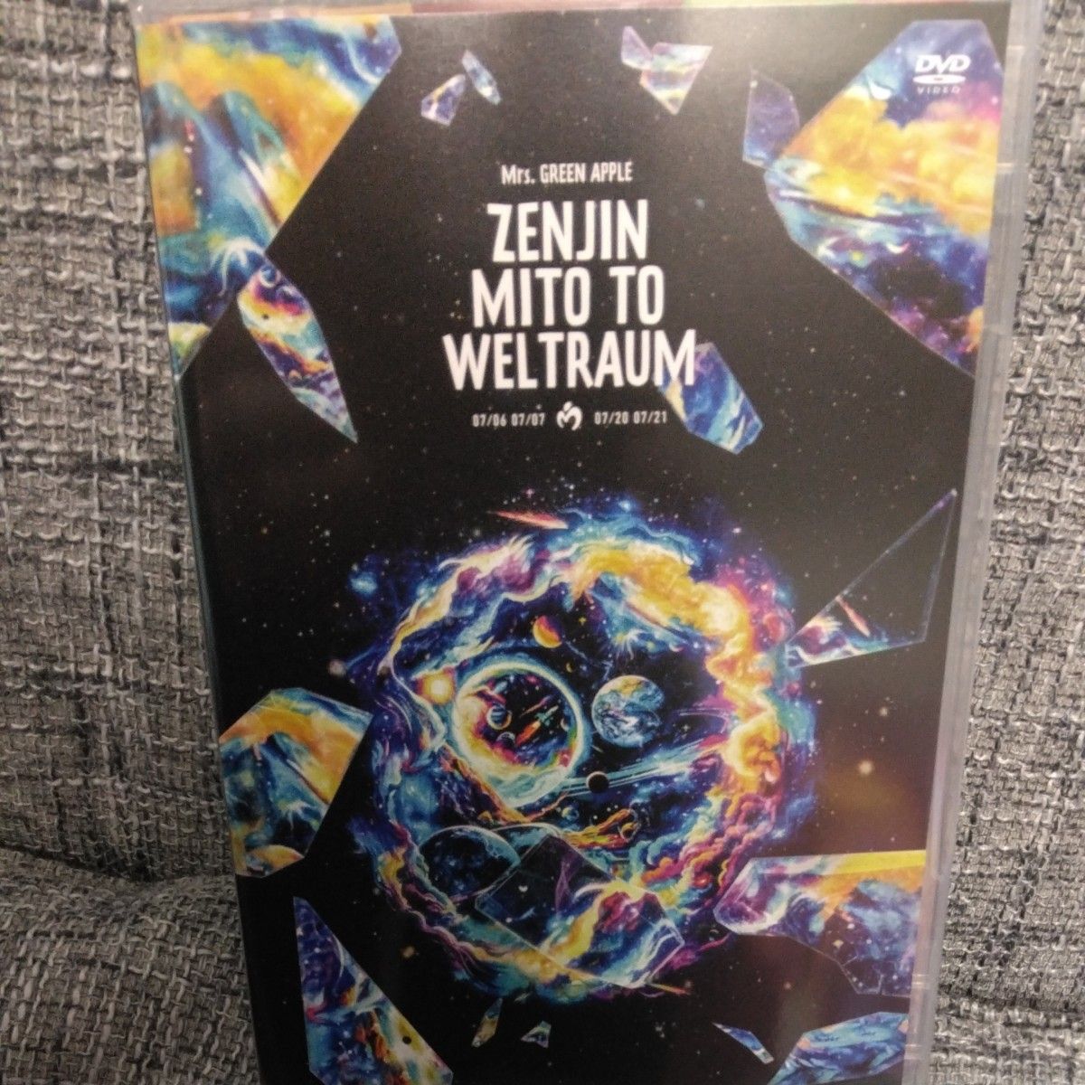 通常盤 Mrs GREEN APPLE 2DVD/ゼンジン未到とヴェルトラウム 通常盤 Mrs GREEN APPLE 2DVD/ゼンジン未到とヴェルトラウム