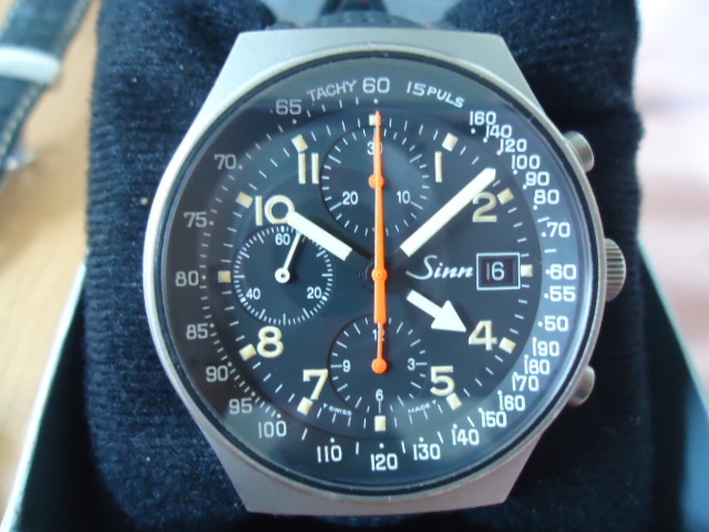 匿名配送可　名機　SINN　ジン　１４４.GMT.TI　クロノグラフ　裏スケ　チタン　稼働品　Used_画像2