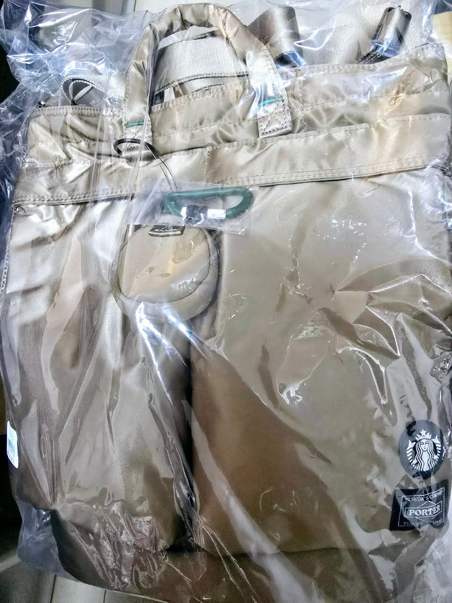 未使用 スターバックス× PORTER コーヒービーンシェイプ 未使用 スターバックス× PORTER コーヒービーンシェイプ
