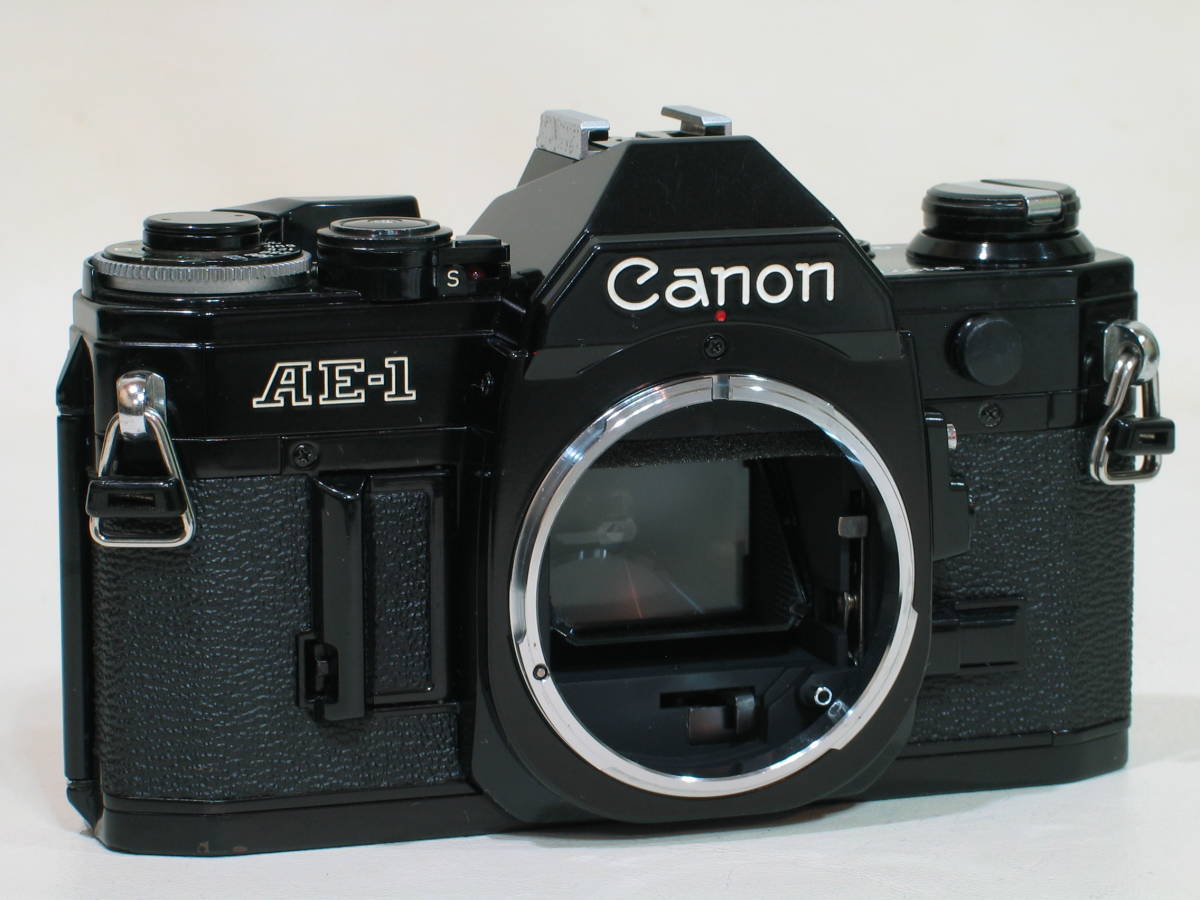 超美品 #即決！ Canon AE-1 ブラック 美品 #3513933 キヤノン