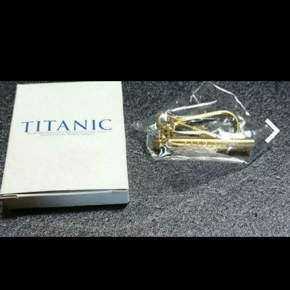 レア 映画 タイタニック Titanic ホイッスル キーホルダー 笛（¥15,000