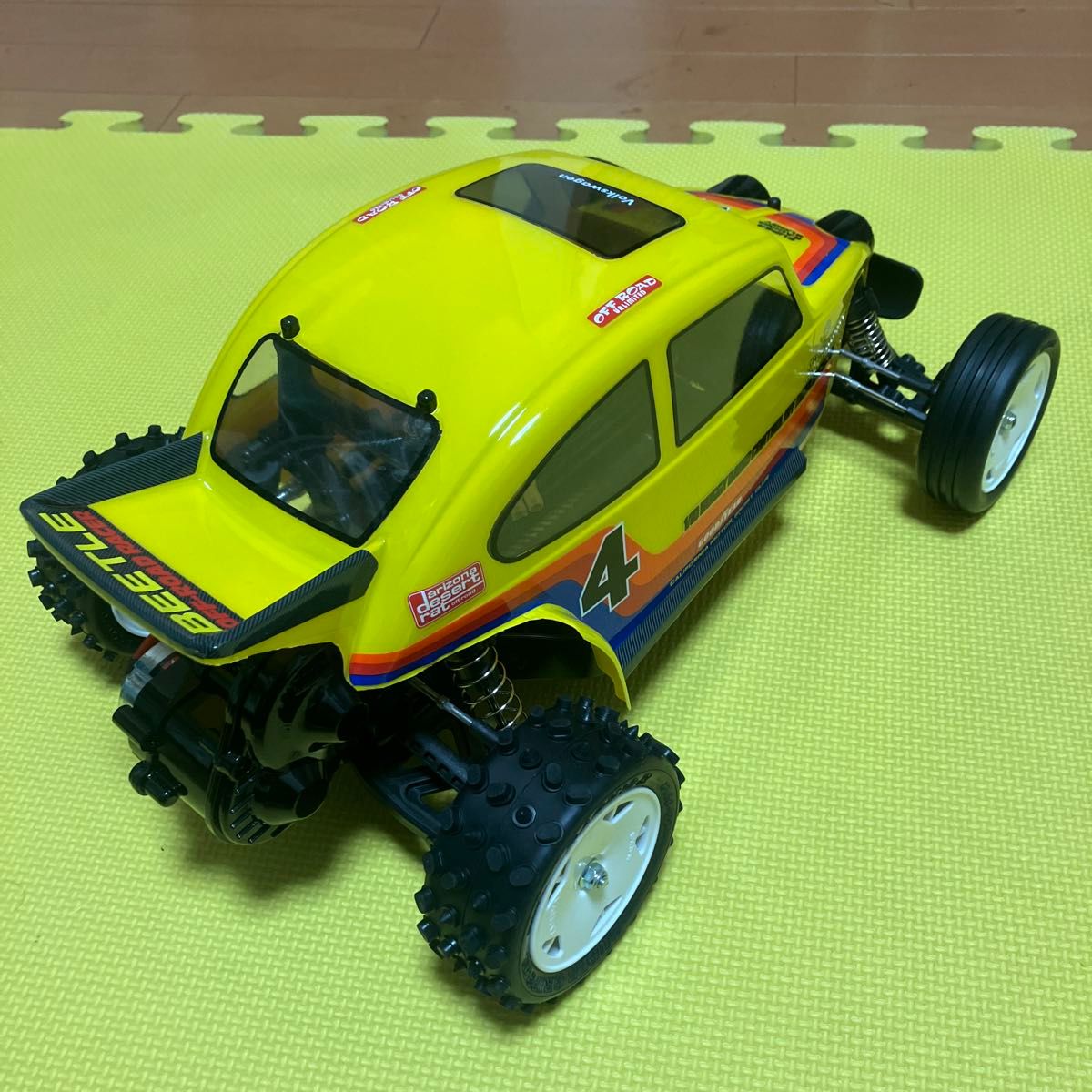 タミヤDT02シャーシ オプション&ビートルボディー サンワアンプ タミヤDT02シャーシ オプション&ビートルボディー サンワアンプ