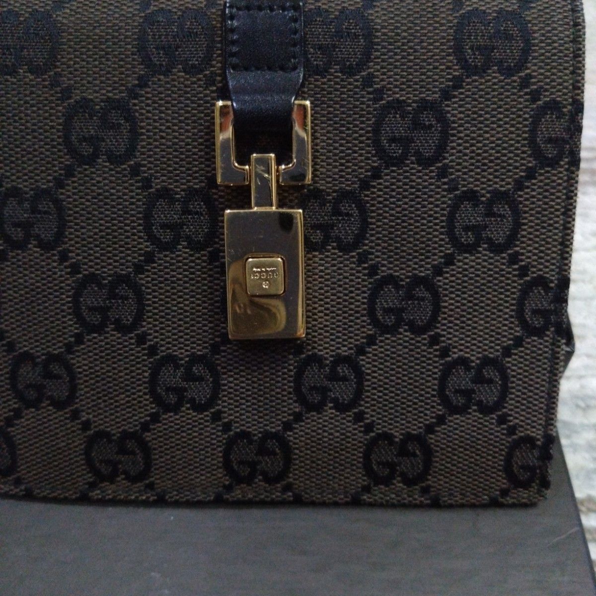 グッチ GUCCI GGキャンバス ジャッキー GG柄 二つ折り グッチ GUCCI GGキャンバス ジャッキー GG柄 二つ折り