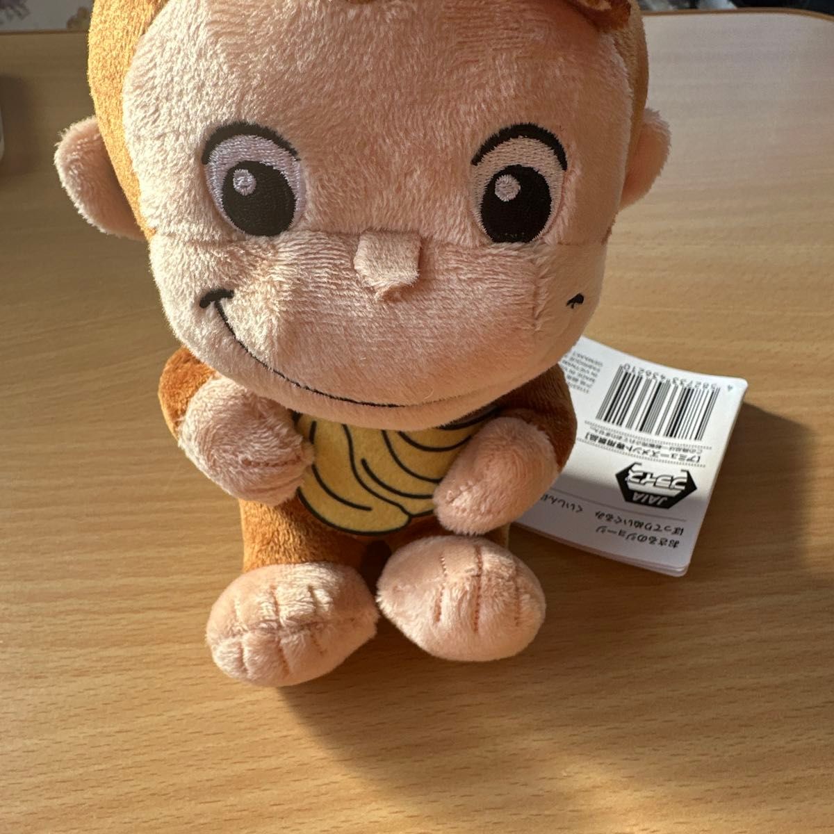 新品タグ付きおさるのジョージ ぽってりぬいぐるみ くいしんぼう 新品タグ付きおさるのジョージ ぽってりぬいぐるみ くいしんぼう