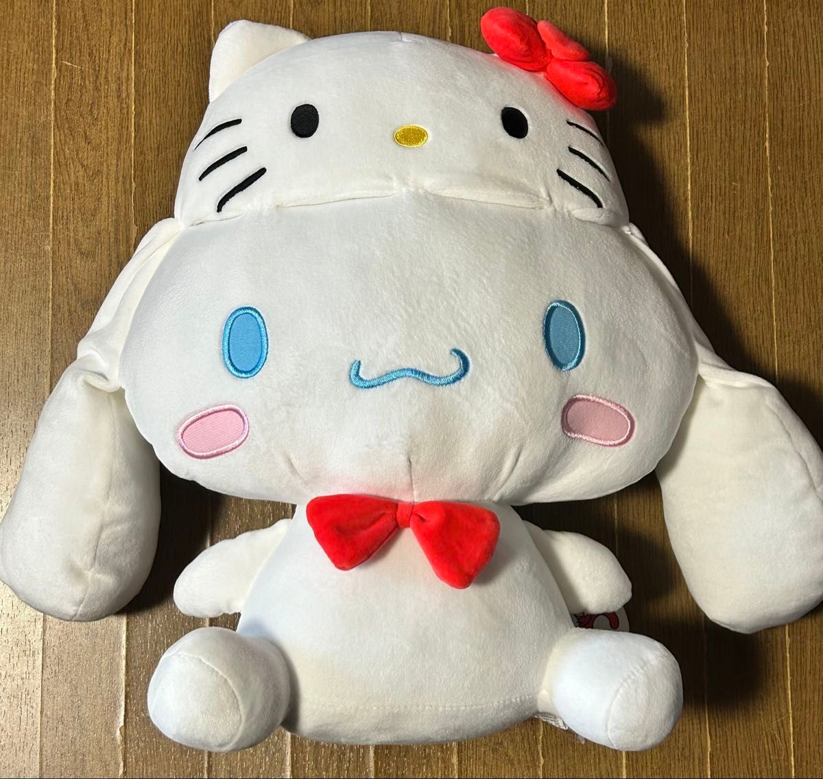 しまむら・キティコラボ商品 キティ・シナモンロール 50周年 しまむら・キティコラボ商品 キティ・シナモンロール 50周年
