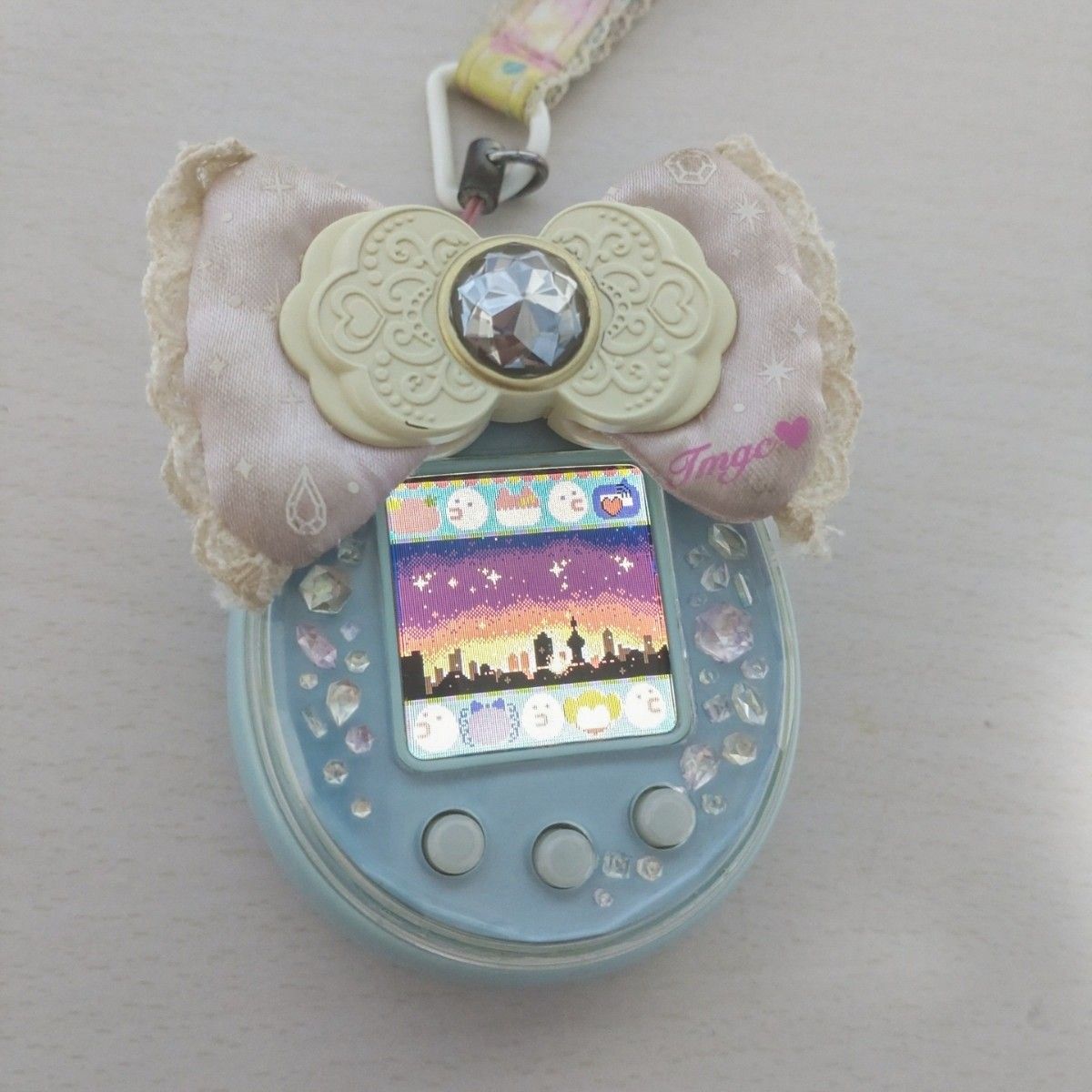 たまごっちピースブルー デコピアス【ラブメロver &ゆめみる たまごっちピースブルー デコピアス【ラブメロver &ゆめみる