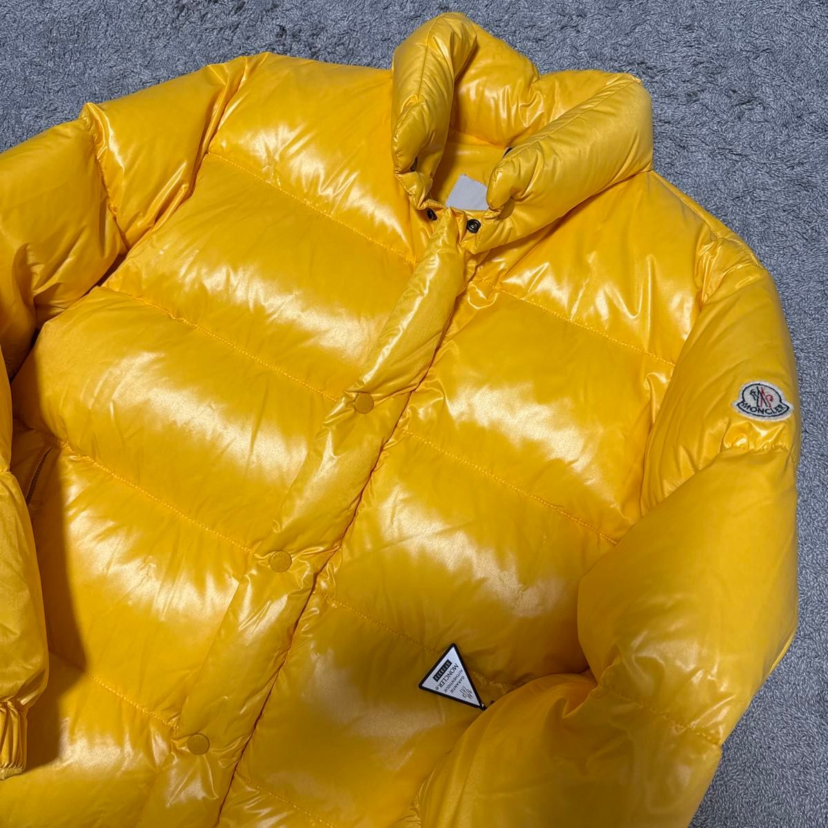 MONCLER モンクレール VENICE ダウンジャケット イエロー 1 MONCLER モンクレール VENICE ダウンジャケット イエロー 1