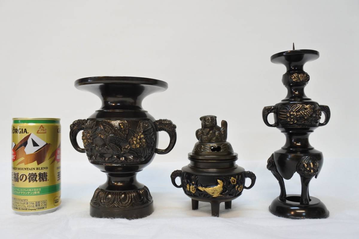 新品本物 【長期保管品】仏壇用仏具セット 3具足 灯立 花立 香炉 真鍮製 仏具 仏壇 状態良好(200207-わ5) M 仏具一般 新品本物 【長期保管品】仏壇用仏具セット 3具足 灯立 花立 香炉 真鍮製 仏具 仏壇 状態良好(200207-わ5) M 仏具一般