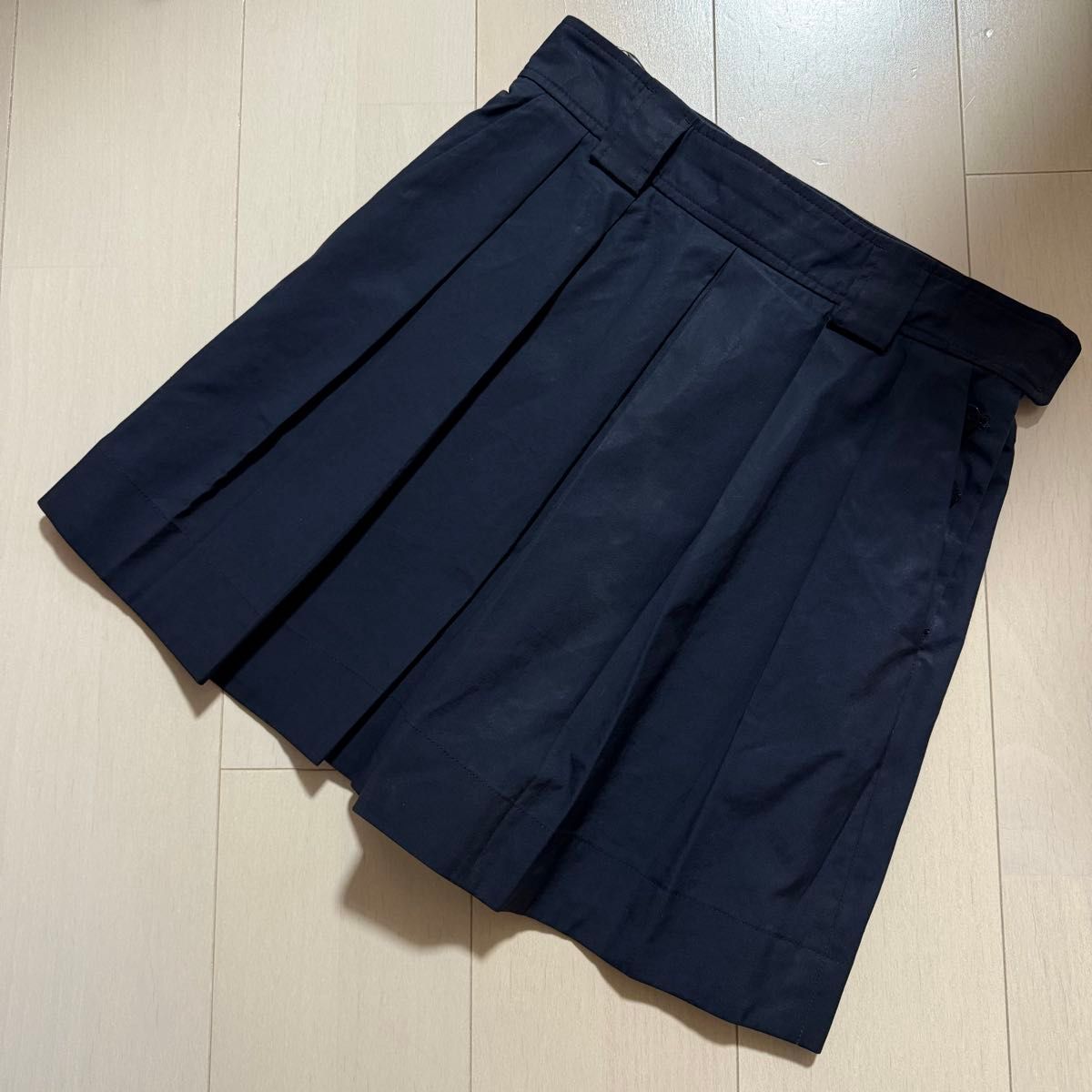 【美品】クリーニング済 エルメス HERMES ショートパンツ キュロット 36 ブルーノワール プレタポルテ 洋服 レディース